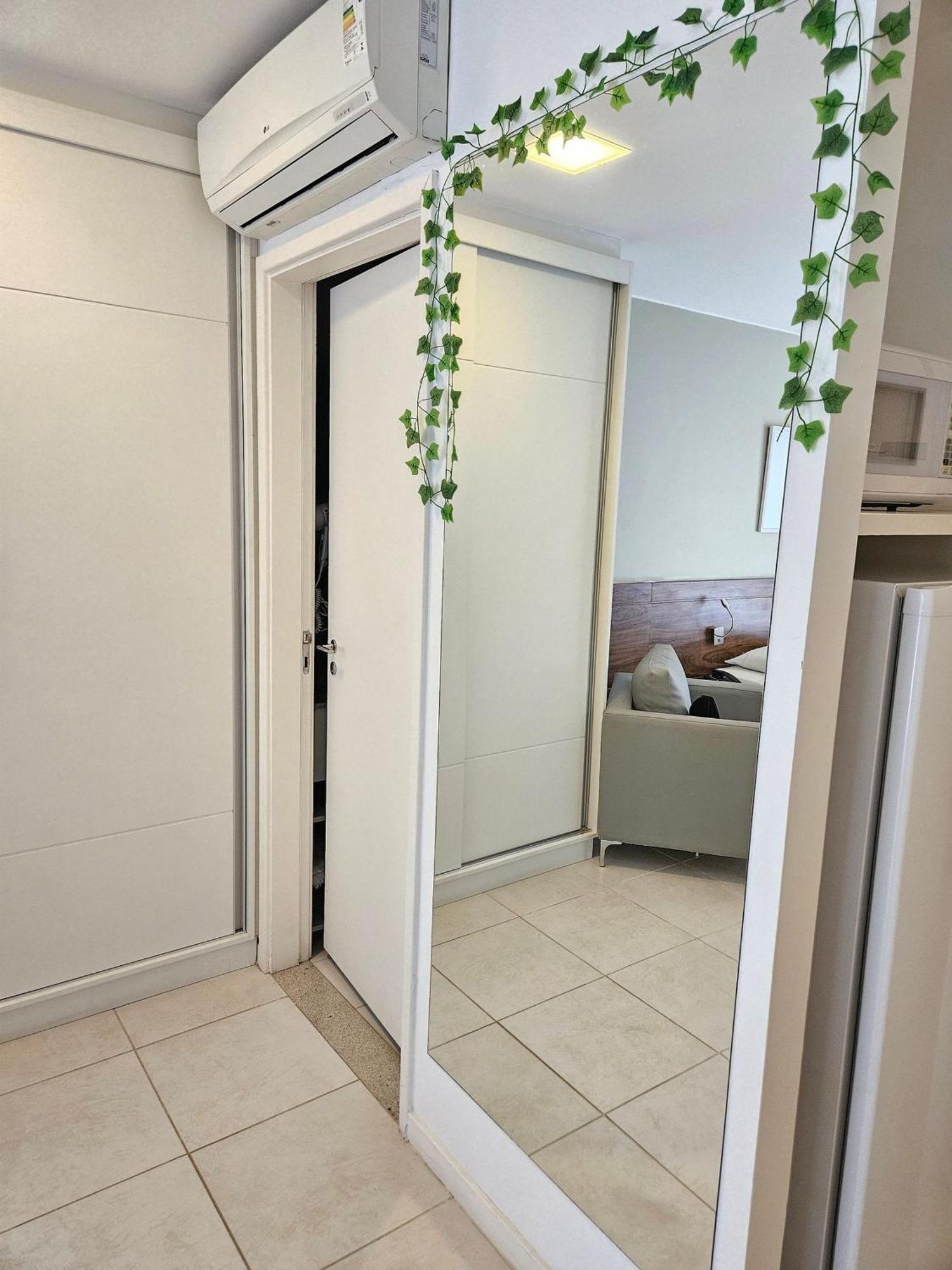 F1301 Flat Em Area De - Asa Norte Apartment