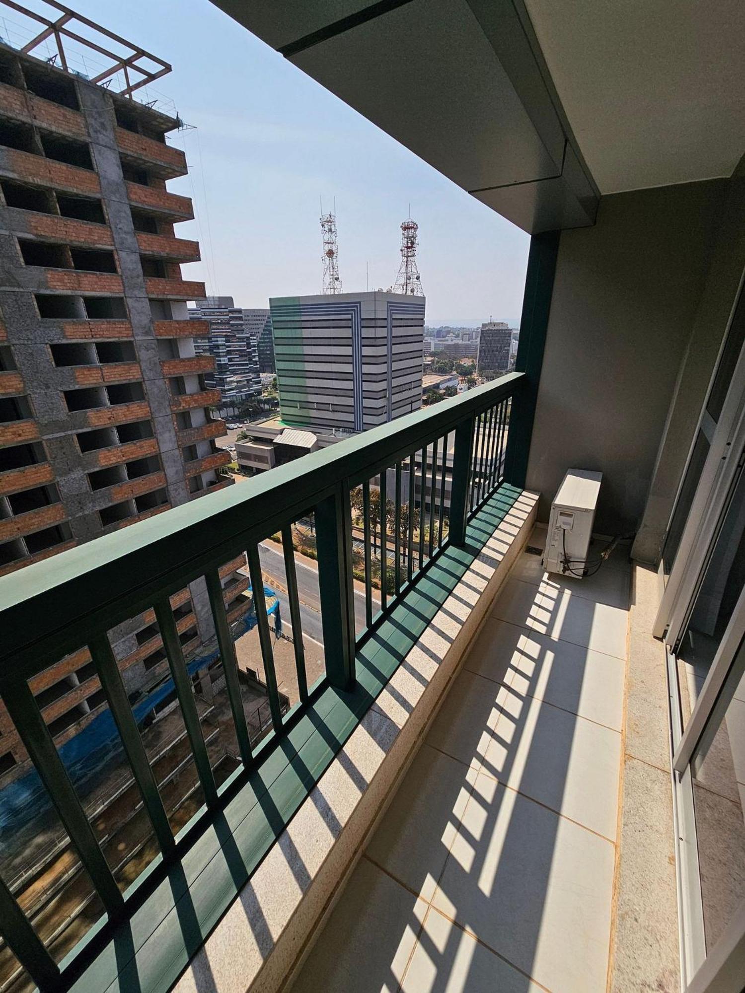 F1301 Flat Em Area De - Asa Norte Apartment